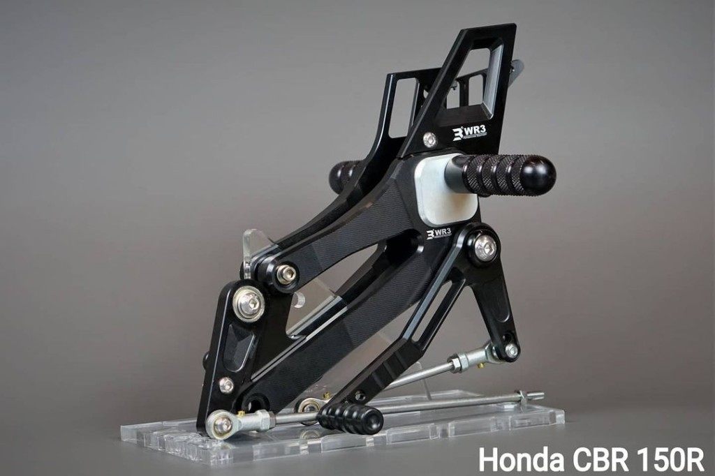 WR3 ダブルアールスリー バックステップキット Vシリーズ CBR150R HONDA ホンダ バックステップ ステップ 足回り