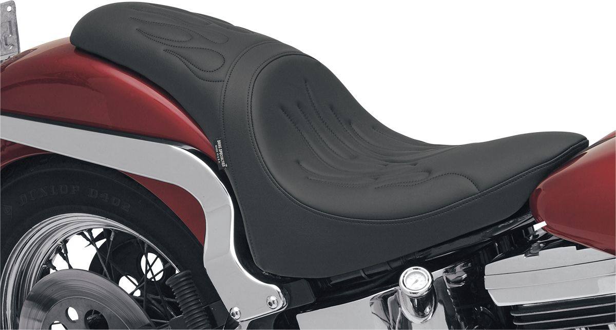 Drag Specialties ドラッグスペシャリティーズ プレデターシート FLM 1984-99 SOFT 【SEAT PRED 84-99 [0802-0400]】 HARLEY-DAVIDSON ハーレーダビッドソン シート シート関連 外装｜ウェビック　店