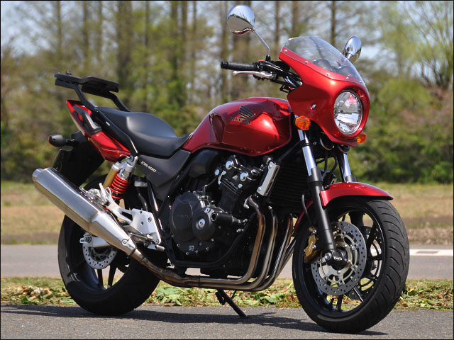 CHIC DESIGN シックデザイン ロードコメット CB400スーパーフォア HONDA ホンダ ビキニカウル カウル関連 外装 スクリーンカラー：クリア / カラー：未塗装 (サフェーサー仕上げ)