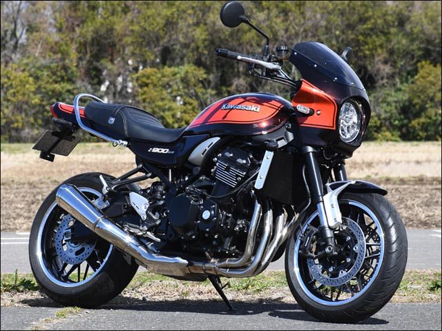 CHIC DESIGN シックデザイン マスカロード Z900RS KAWASAKI カワサキ ビキニカウル カウル関連 外装 スクリーンカラー：スモーク / 【3色塗装】エボニー(年式：21／カラーコード：H8／備考：黒ストライプ)