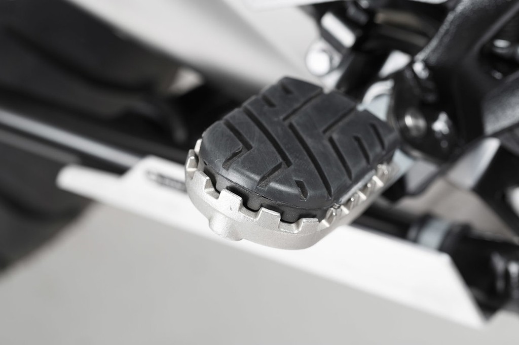 SW-MOTECH SWモテック ION フットレストキット R1200GS LC ADVENTURE R1250GS BMW フットペグ ステップ 足回り｜ウェビック　店