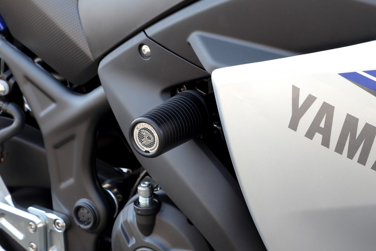 K-FACTORY ケイファクトリー エンジンスライダー YZF-R25 YAMAHA ヤマハ エンジンスライダー・フレームスライダー フレーム｜ウェビック　店 8,435円