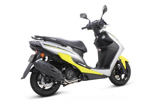 SP武川 SPタケガワ サイレントスポーツマフラー/シグナスX/SR：EBJ-SEA5J/2BJ-SED8J (BF9/B8S) シグナスX YAMAHA ヤマハ フルエキゾーストマフラー マフラー｜ウェビック　店 27,895円