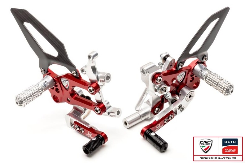 CNC Racing シーエヌシーレーシング 【PRAMAC RACING】アジャスタブルバックステップ 1199Panigale R S/Tricolore 1299 Panigale S 1299Panigale 899Panigale 959Panigale DUCATI ドゥカティ バックステップ ステップ 足回り｜ウェビック　店