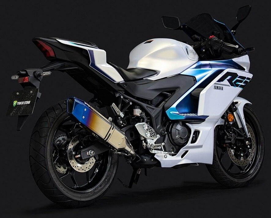 TRICKSTAR トリックスター 政府認証スリップオンマフラーIKAZUCHI YZF-R25 YAMAHA ヤマハ スリップオンマフラー マフラー サイレンサータイプ：IKAZUCHI焼チタン