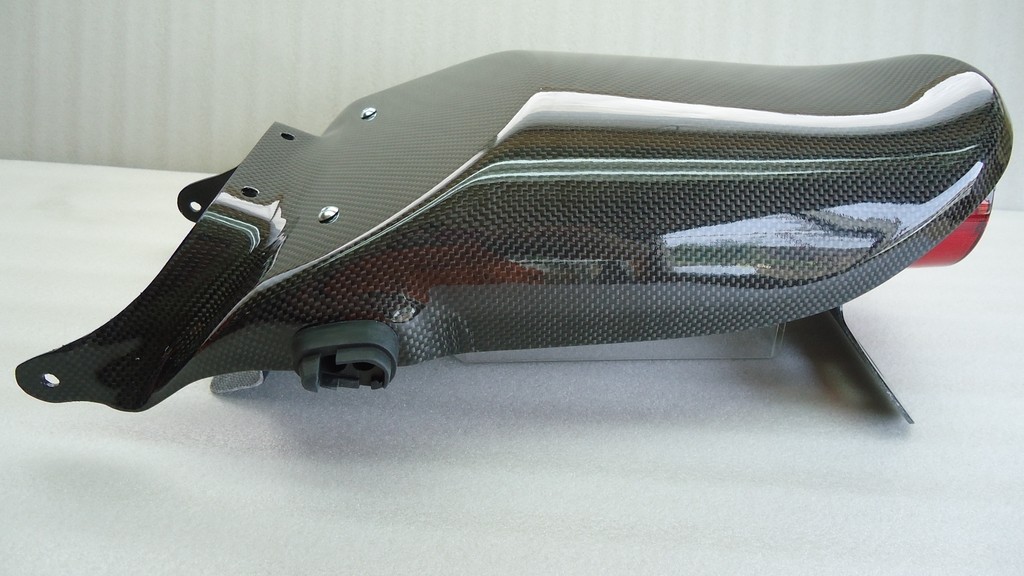 CAT&rsquo;S FACTORY キャッツファクトリー テールカウル モンキー125 HONDA ホンダ シートカウル・テールカウル カウル関連 外装 カラー：カーボン｜ウェビック　店