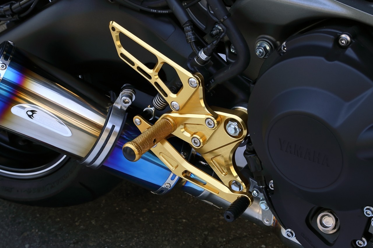 K-FACTORY ケイファクトリー ライディングステップ XSR900 MT-09 YAMAHA ヤマハ バックステップ ステップ 足回り｜ウェビック　店