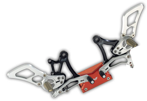 Robby Moto Engineering ロビーモトエンジニアリング バックステップ ネイキッドモデル TnT899 TnT1130 BENELLI ベネリ ステップ 足回り