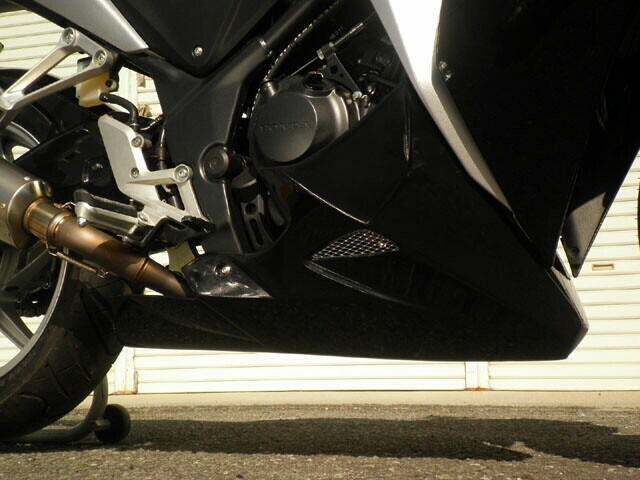 楽天市場】EIGHT(才谷屋) エイト(サイタニヤ) アンダーカウル NSR250R