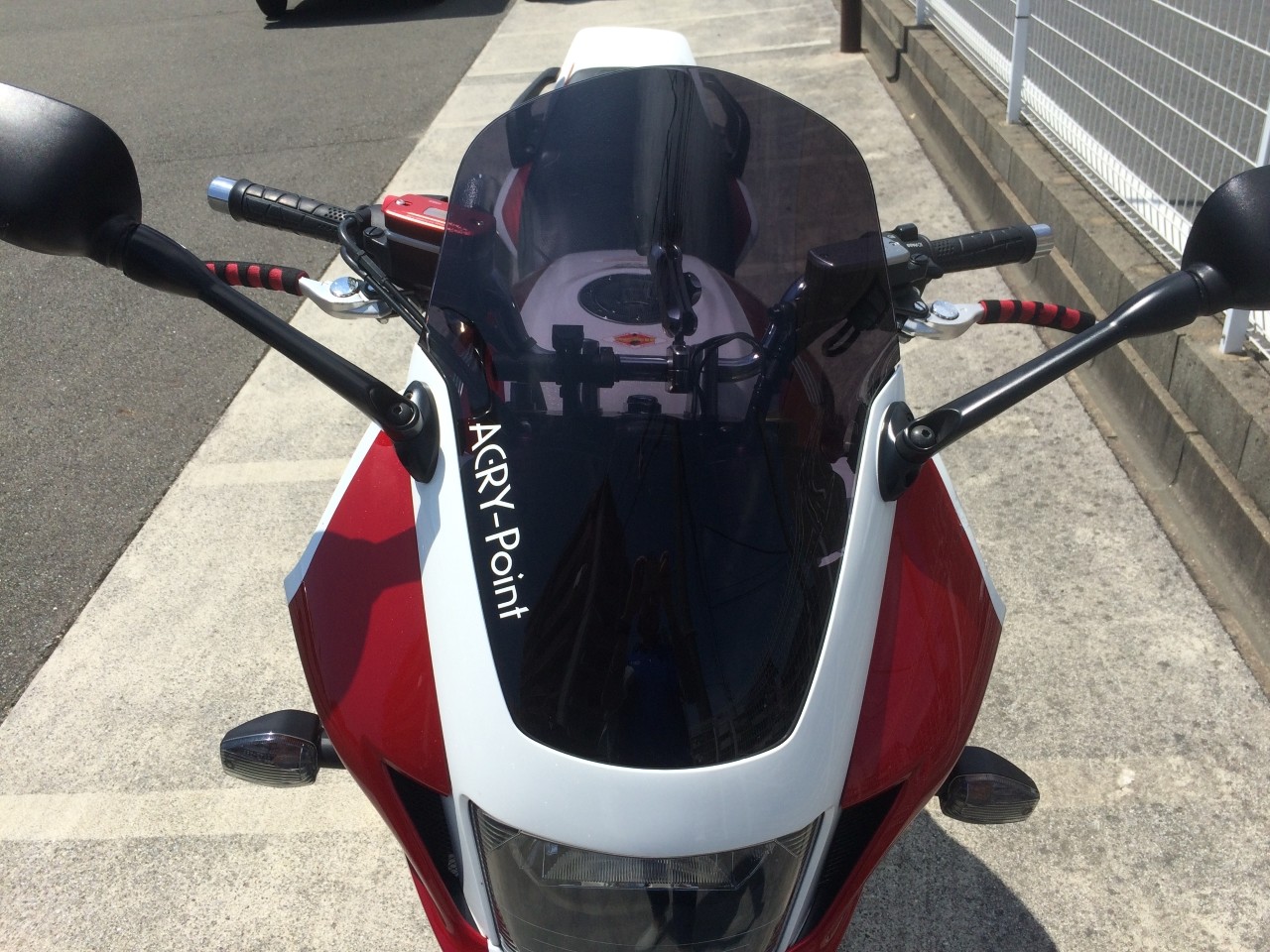 ACRY-Point アクリポイント ストリートタイプスクリーン CB1300SB [スーパーボルドール] HONDA ホンダ スクリーン 外装｜ウェビック　店