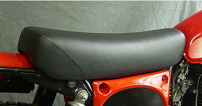 OSCAR オスカー スクランブルシートHigh 250TR KAWASAKI カワサキ シート シート関連 外装