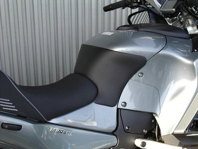 PLEASURE プレジャー タンクパッド ワイド 1400GTR KAWASAKI カワサキ タンク関連 外装