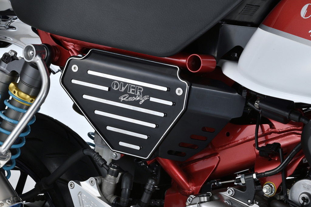 OVER オーヴァー サイドカバーR側 MONKEY125 Monkey125 HONDA ホンダ サイドカウル・サイドカバー カウル関連 外装