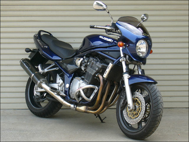 CHIC DESIGN シックデザイン ロードコメット2 バンディット1200 SUZUKI スズキ ビキニカウル カウル関連 外装 スクリーンカラー：クリア / カラー：ダークスペースブルー