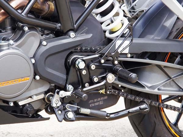 BABYFACE ベビーフェイス バックステップキット逆チェンジモデル 125DUKE 200DUKE KTM バックステップ ステップ 足回り