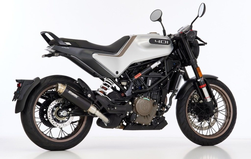 SHARK シャーク SRC 4 Slip on Exhaust (1-1) Super Short スリップオンマフラー Svartpilen 125 Duke 390 HUSQVARNA ハスクバーナ KTM マフラー｜ウェビック　店