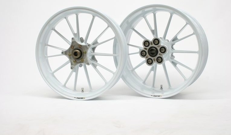xsr900 mt-09 フロントホイール アルミ xsr900 mt-09 フロントホイール アルミ xsr900 mt-09 フロント