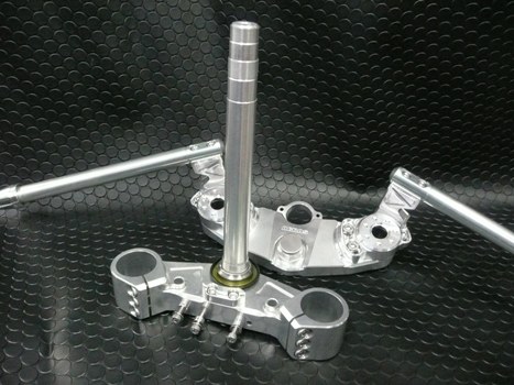 AGRAS アグラス トップ&ステムセット セパレートハンドル 専用ブレーキホース付 CB1300スーパーフォア HONDA ホンダ トリプルツリー・ステム・アンダーブラケット ハンドル