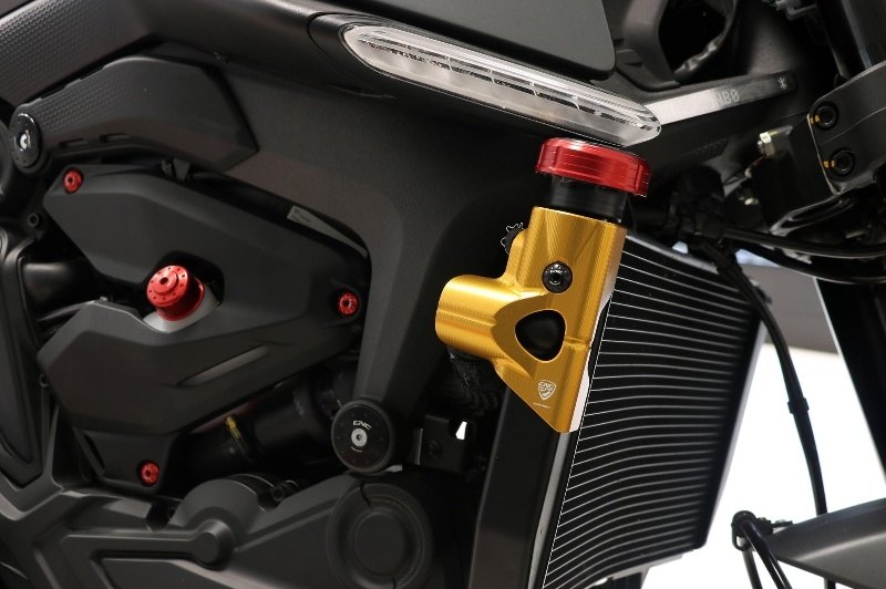 CNCRacingCNCレーシングラジエーターサイドプロテクターカラー:ゴールドMONSTER937