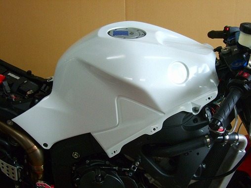 CLEVER WOLF クレバーウルフ タンクカバー CBR600RR HONDA ホンダ タンク関連 外装 25,669円