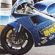 PF H06 カーボン フロント フェンダー RVF400 / NC35 TEASER PFH06 FRONT FENDER （SHORT）CARBON PRINT