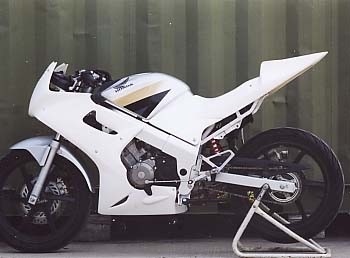 KDCサービス ケイディーシーサービス フルカウル CBR150R HONDA ホンダ フルカウル・外装セット カウル関連 外装|ウェビック 店