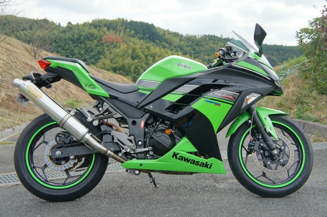 月木レーシング ツキギレーシング TR エキゾーストシステム スリップオン マフラー NINJA250 [ニンジャ250] KAWASAKI カワサキ スリップオンマフラー