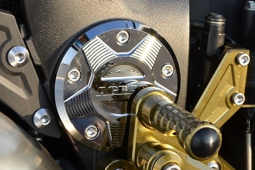 AGRAS アグラス ピボットキャップ V-MAX 1680 YAMAHA ヤマハ フレームホールキャップ 外装|ウェビック 店