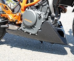 楽天市場】Magical Racing マジカルレーシング アンダーカウル 390Duke