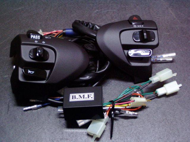 B-MOON FACTORY ビームーンファクトリー デジタルハザード/ハンドルホルダーセット シグナスX 28S1|日本仕様 YAMAHA ヤマハ ハンドルスイッチ・スイッチボックス ハンドル周辺パーツ ハンドル|ウェビック 店