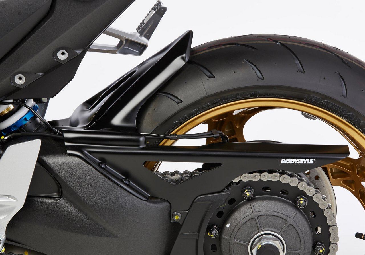 BODY STYLE ボディースタイル リアフェンダー「スポーツライン　ブラック　エディション」(Sportsline Black rear hugger) CB1000R HONDA ホンダ リアフェンダー フェンダー関連 外装