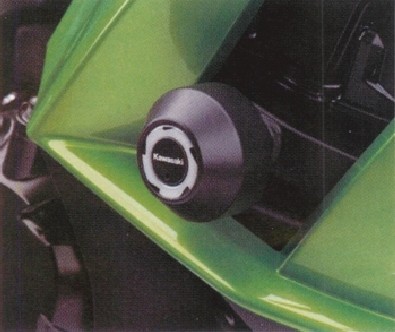 Kawasaki カワサキ フレームスライダー(エンジンガード) ニンジャ1000 Z1000SX KAWASAKI エンジンスライダー・フレームスライダー フレーム｜ウェビック　店