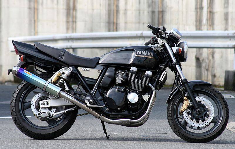 Realize リアライズ アリア スリップオンマフラー XJR400 YAMAHA ヤマハ マフラー サイレンサーエンド：スラッシュエンド