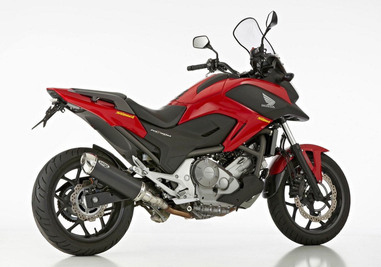 SHARK シャーク コンペティション DSX-5 スリップオンマフラー Integra 700 750 NC700S NC700X NC750S NC750X HONDA ホンダ マフラー 素材：アルミ合金／エンドキャップ ポリッシュステンレス（カラー：ブラック)｜ウェビック　店