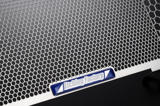 ETCHING FACTORY エッチングファクトリー GSR750／GSX-S750用 ラジエターガード GSR750 GSX-S750 SUZUKI スズキ ラジエーターコアガード・オイルクーラーコアガード 冷却関連 エンジン