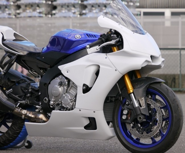 EIGHT(才谷屋) エイト(サイタニヤ) フルカウル／レース YZF-R1 YAMAHA ヤマハ フルカウル・外装セット カウル関連 外装｜ウェビック　店