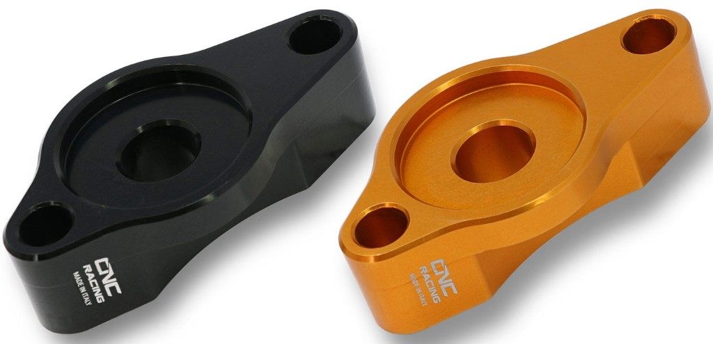 CNC Racing シーエヌシーレーシング クラッチスリーブシリンダー 取り付けプレート 1050 Adventure 1190 R RC8R 1290 SUPER ADVENTURE Duke 990 Supermoto 950 SMR SMT KTM クラッチレリーズ 駆動系 カラー：オレンジ