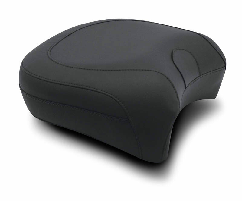 MUSTANG マスタング ロングリアシート 13.5インチ ワイド/スタッドなし (Recessed Rear Seat，13.5'wide，No Studs)【SMOOTH RR SEAT FLHT/FLTR】 HARLEY-DAVIDSON ハーレーダビッドソン シート シート関連 外装｜ウェビック　店