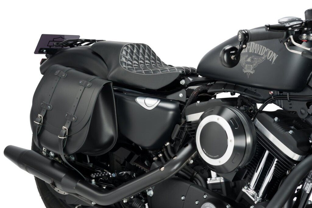 CUSTOM ACCES カスタムアクセス パサデナシートモデル SPORTSTER IRON883 HARLEY-DAVIDSON ハーレーダビッドソン シート シート関連 外装
