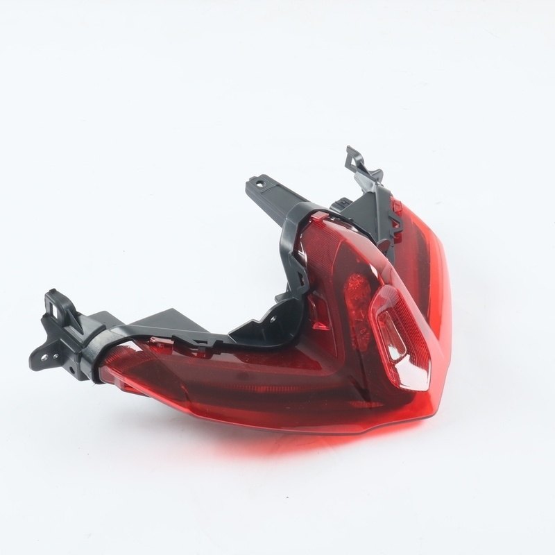 O PARTS オーパーツ O-PARTS テールライト T-MAX 560 TECH MAX YAMAHA ヤマハ テールランプ 灯火類 電装系