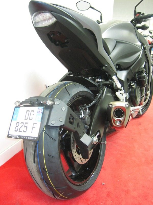 ACCESS DESIGN アクセスデザイン スイングアーム ナンバープレートホルダー ブラック Suzuki GSX-S1000 GSX-S 1000 ABS SPECIAL EDITION EVO F SUZUKI スズキ 外装
