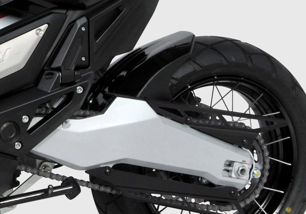 BODY STYLE ボディースタイル Sportsline rear hugger with alu chain guard X-ADV HONDA ホンダ リアフェンダー フェンダー関連 外装 colour：silver／colour code：Matt Beta Silver Metallic