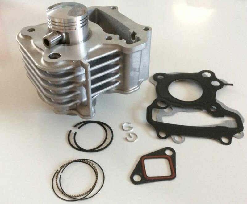 TECNIUM テクニウム エンジンシリンダーキット Φ39mm FIDDLE II 50 4T E2 JET 4 2T R MIO E3 EDITION SPORT ORBIT SYMPHONY SR E4 KISBEE SPORTLINE SPEEDFIGHT 3 AC LE MANS VIVACITY SIXTIES SYM PEUGEOT プジョー シリンダー エンジンパーツ エンジン