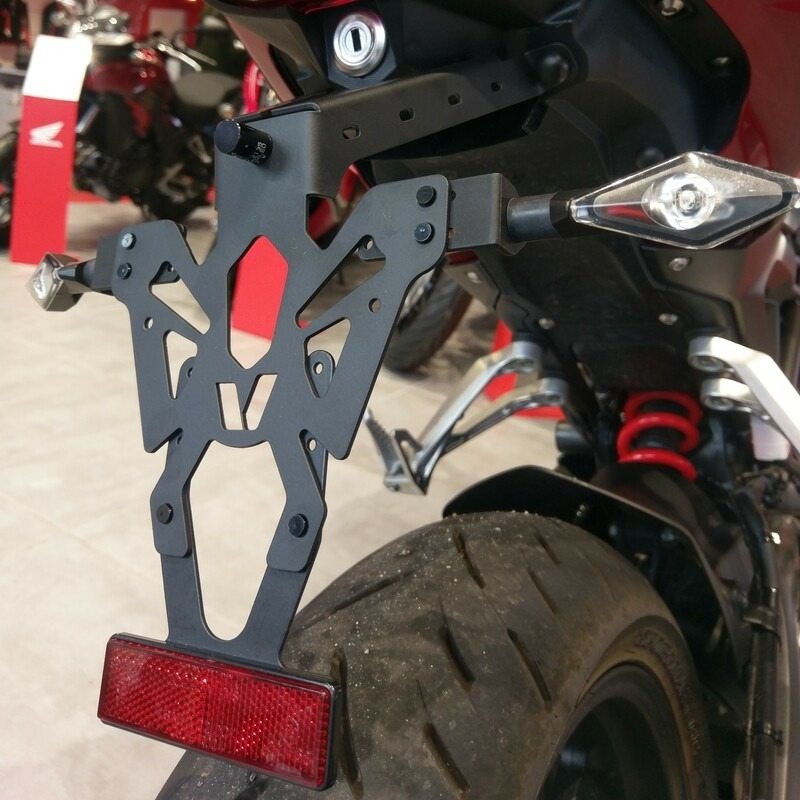 V PARTS ブイパーツ フェンダーレスキット Honda CB125R/300R CB 125 R NEO SPORT CAFE ABS 300 HONDA ホンダ ナンバープレートホルダー 外装