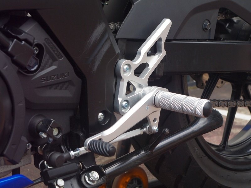 WR’S ダブルアールズ バトルステップ GSX-R125 GSX-S125 SUZUKI スズキ バックステップ ステップ 足回り|ウェビック 店