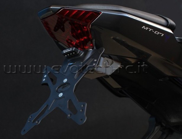 EVOTECH エボテック ナンバープレートホルダー フェンダーレスキット MT-07 YAMAHA ヤマハ フェンダー関連 外装