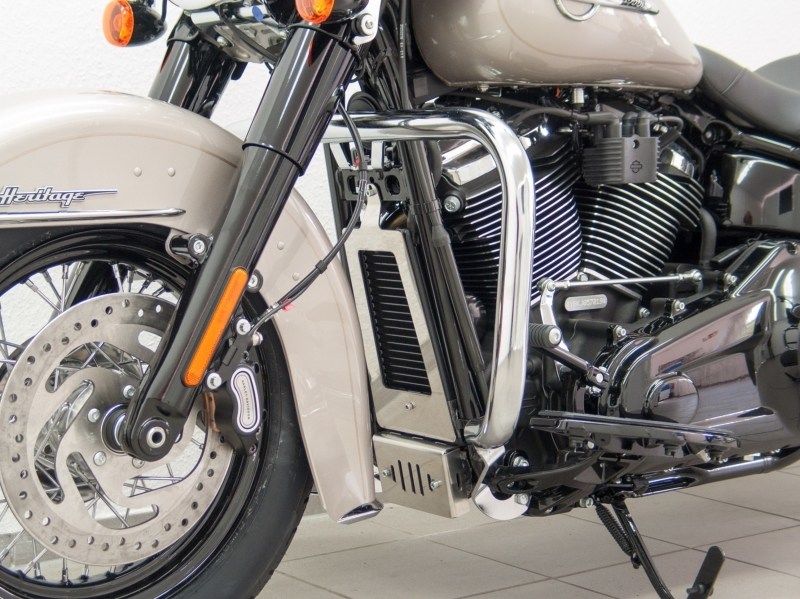 Fehling フェーリング ワンピースプロテクション コニカルフォーム Softail HARLEY-DAVIDSON ハーレーダビッドソン エンジンガード フレーム｜ウェビック　店