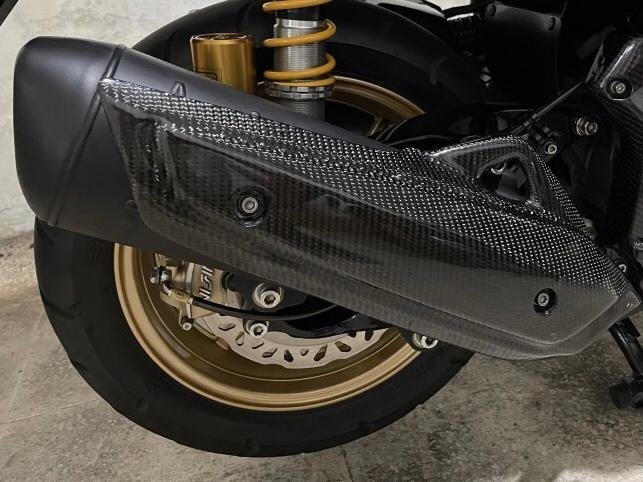 Carbon Variasi カーボンバリアシ マフラーヒートガード NMAX 155 YAMAHA ヤマハ マフラーガード・ヒートガード マフラー｜ウェビック　店