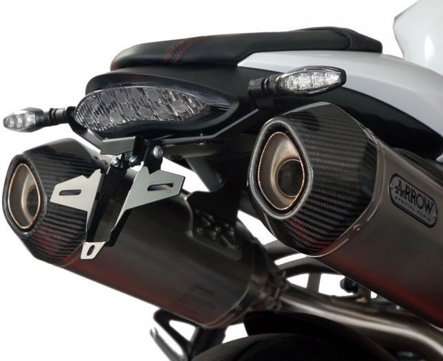 BODIS ボディス ナンバープレートホルダー SpeedTriple TRIUMPH トライアンフ 外装｜ウェビック　店