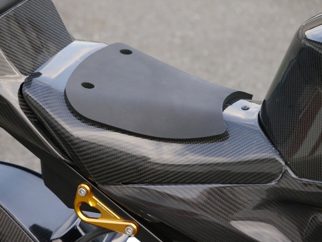 EIGHT(才谷屋) エイト(サイタニヤ) 【補修・オプションパーツ】シートベース S1000RR BMW シートベース シート関連 外装|ウェビック 店